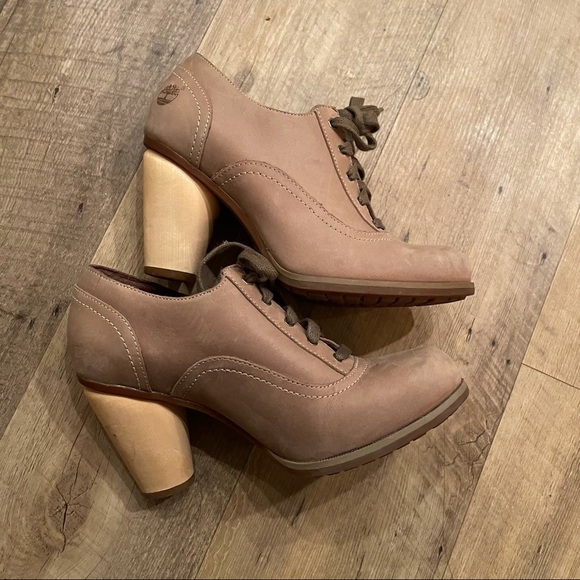 Nearly new Timberland Earthkeepers Leather Ankle Boots - Picture 5 of 10